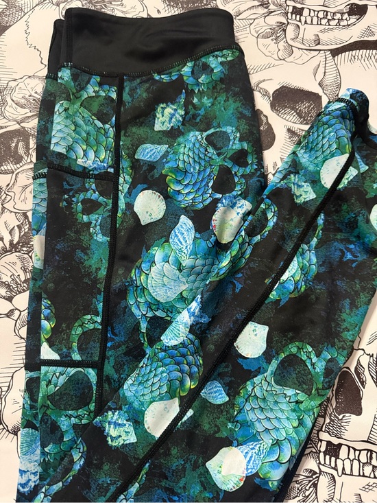 Constantly Varied Gear Pants - Constantly Varied Gear Mermaid Skull Leggings